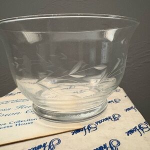 Princess House Clear Etched Crystal Revere Bowl